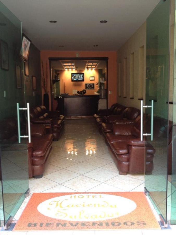 Hotel Hacienda Salvador San Juan de los Lagos Exteriör bild