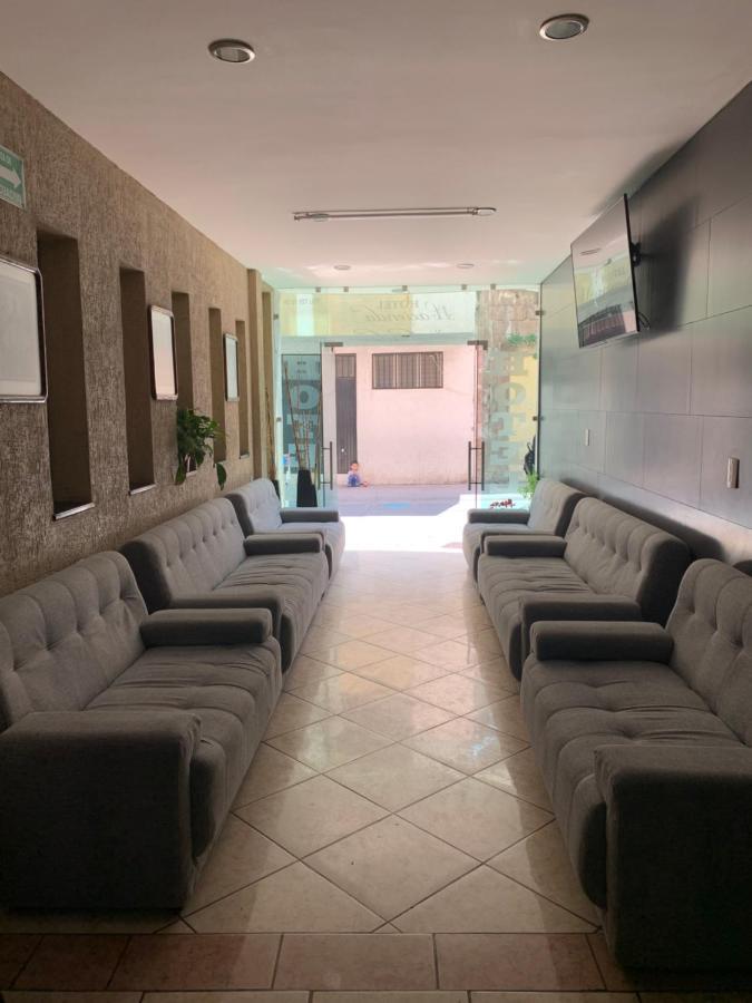 Hotel Hacienda Salvador San Juan de los Lagos Exteriör bild